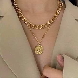 Gold layered necklace